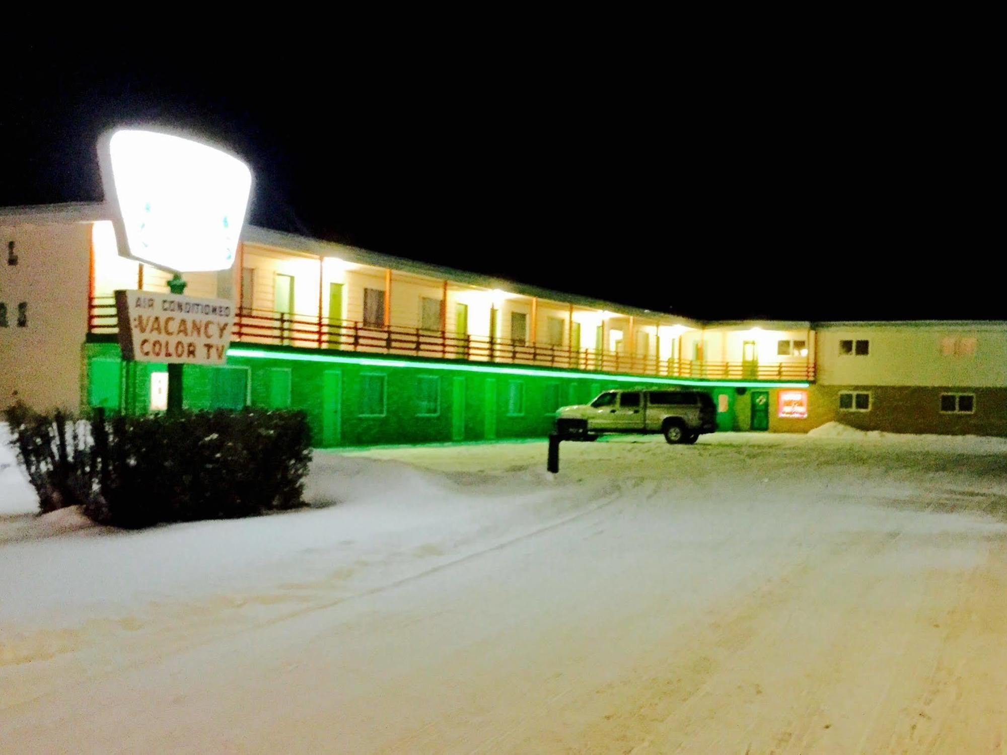 آيرونوود Cedars Motel المظهر الخارجي الصورة