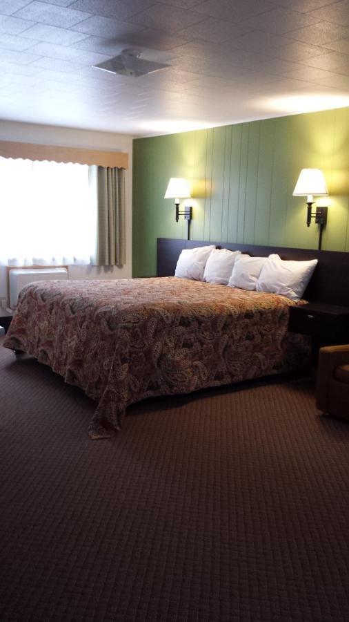 آيرونوود Cedars Motel المظهر الخارجي الصورة
